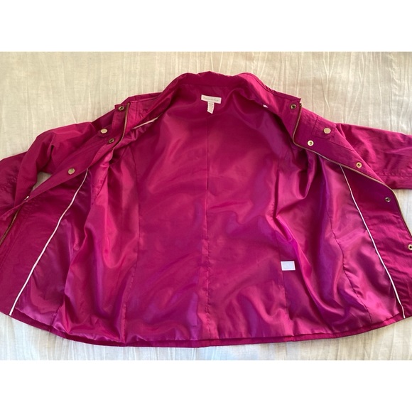 Charter Club Lightweight Rain Shell Jacket Size Medium Hot Pink Gold Buttons - Picture 9 of 13